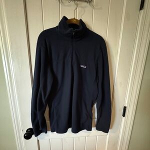 Patagonia Mens 1/4 zip Fleece pullover, Navy, Small